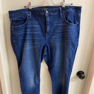 Lucky Brand Jeans. Great Condition!!